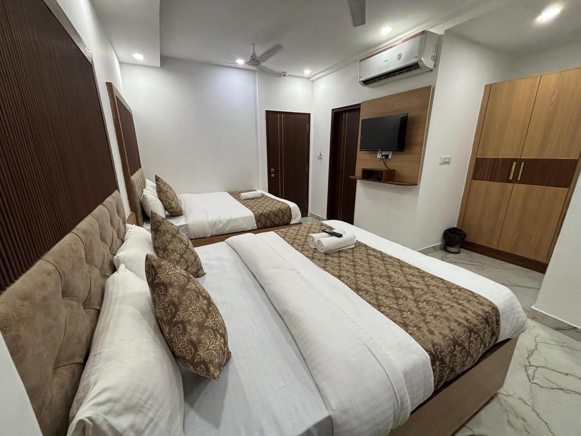 Hotel C G International 2 Minuit Walkable New Delhi Railway Station & Connaught Palace Ngoại thất bức ảnh