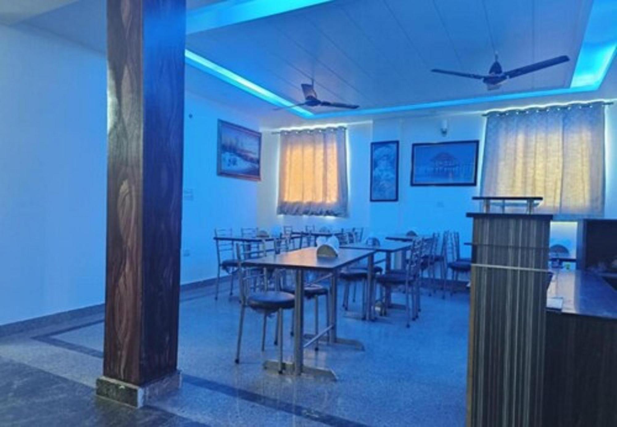 Hotel C G International 2 Minuit Walkable New Delhi Railway Station & Connaught Palace Ngoại thất bức ảnh